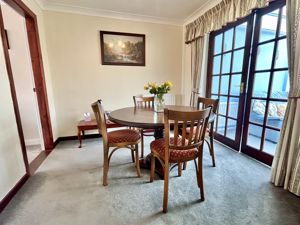 Dining Room- click for photo gallery